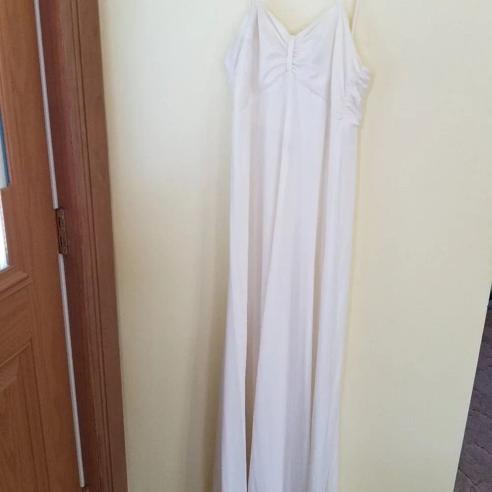 Ivory formal - Picture 4 of 6
